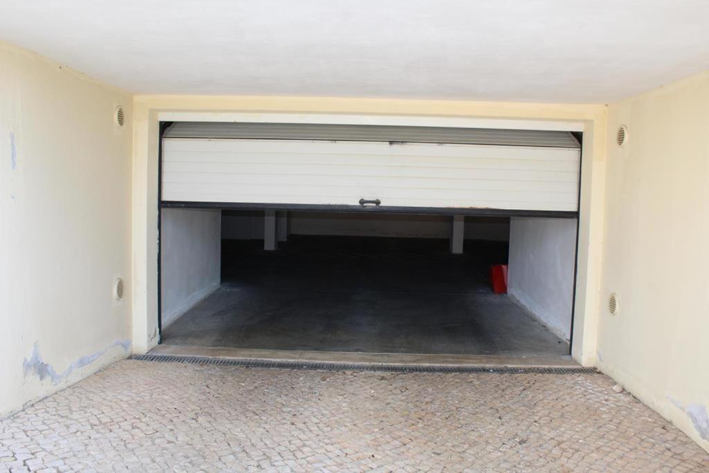 Apartment The Concierge - Patroves Pool House *